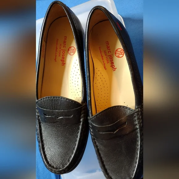 Marc Joseph Classic Black Leather Loafers - Picture 2 of 4